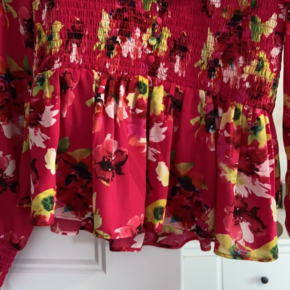 Carolina Belle floral blouse - NWT - Picture 4 of 4